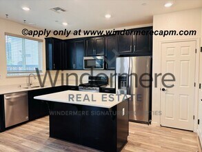 2715 Mabry Dr in Sacramento, CA - Building Photo - Building Photo