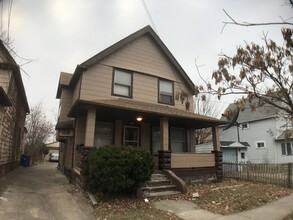 3344 W 44th St in Cleveland, OH - Building Photo - Building Photo