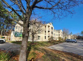 19 Saco St in Conway, NH - Building Photo