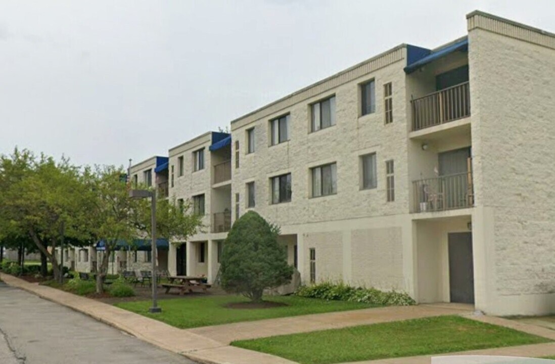 505 Westmoreland Ave in Avonmore, PA - Building Photo