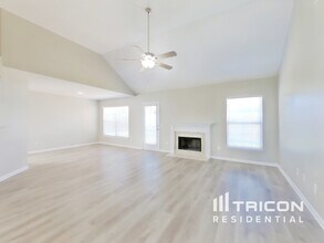 400 Ashby Pl in Nashville, TN - Building Photo - Building Photo