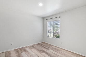 5403 Osbun Rd in San Bernardino, CA - Building Photo - Building Photo