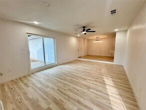 7302 Vista Cliff Dr in Fort Worth, TX - Building Photo - Building Photo