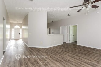 24078 Creek Parke Cir in Fernandina Beach, FL - Foto de edificio - Building Photo