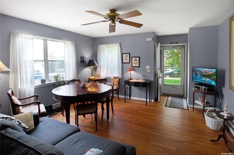 21 Farmstead Ln in Water Mill, NY - Building Photo - Building Photo