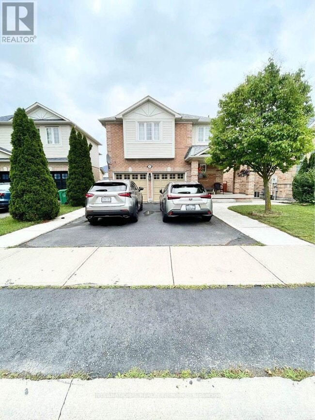 27 Deforest Dr