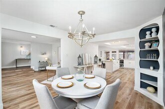 6732 Hillwood Ln in Dallas, TX - Building Photo - Building Photo