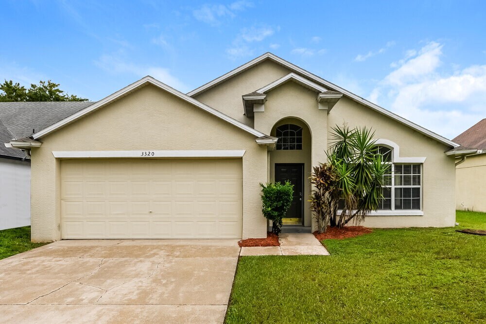 3320 Kelsey Ln in St. Cloud, FL - Building Photo