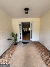 291 Clarion Rd in Lawrenceville, GA - Building Photo - Building Photo