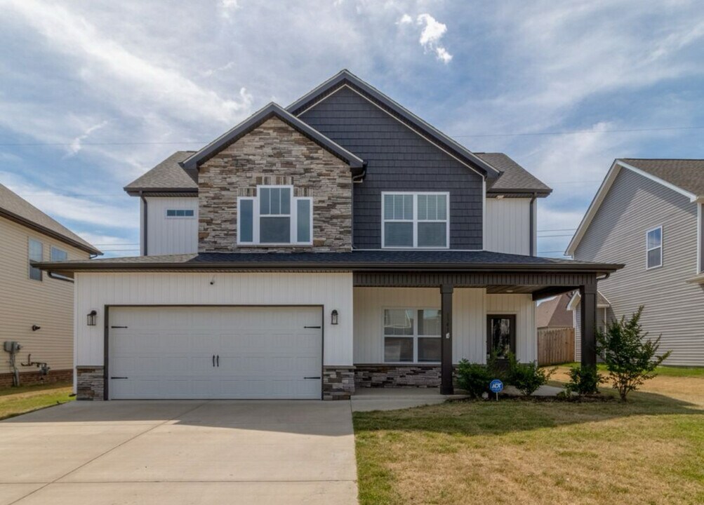 1341 Millet Dr in Clarksville, TN - Building Photo
