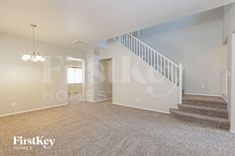 4340 Laguna Garden Ave in Las Vegas, NV - Building Photo - Building Photo