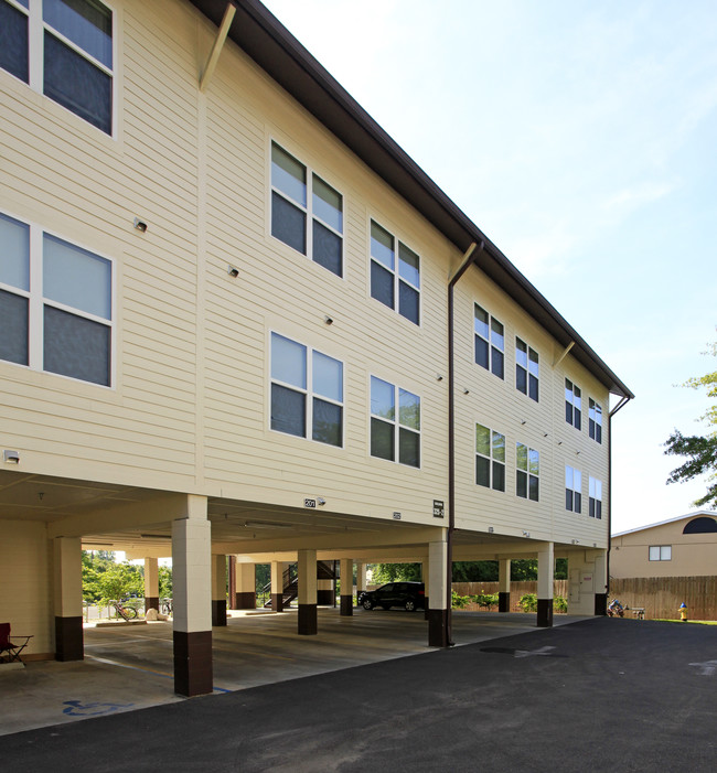 Arrowhead Apartments in Tallahassee, FL - Building Photo - Building Photo