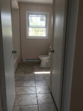 230 Roosevelt St, Unit 0 in Providence, RI - Building Photo - Building Photo