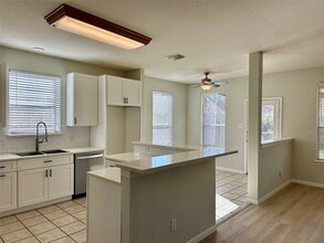 14611 Thornbluff Ct in Cypress, TX - Building Photo - Building Photo