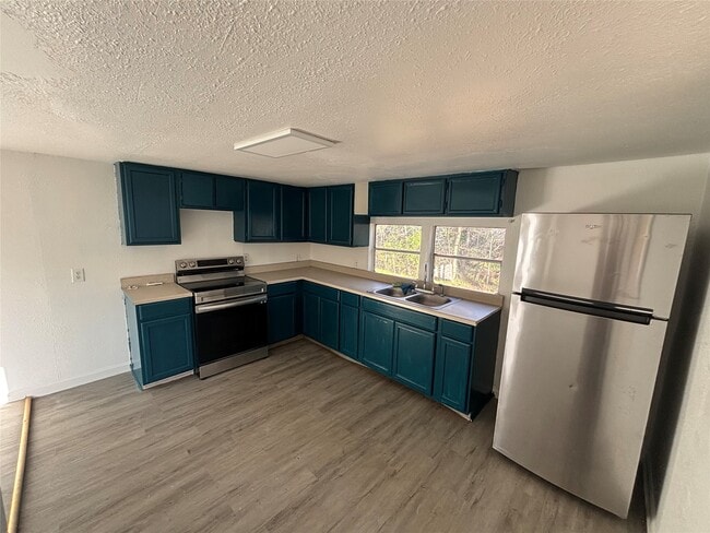 11440 Underwood St in Willis, TX - Building Photo - Building Photo