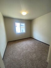 614 Diamond Ridge Blvd in Rapid City, SD - Building Photo - Building Photo