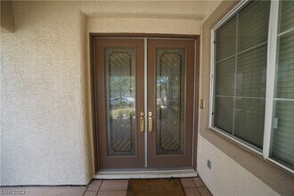 1254 Autumn Wind Way in Henderson, NV - Building Photo - Building Photo