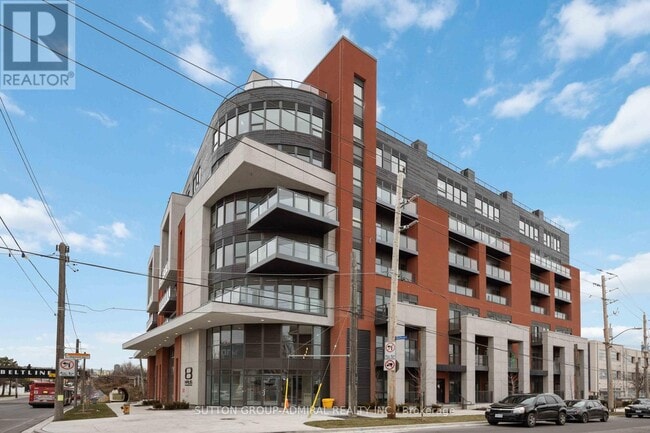 property at 2433 Dufferin St