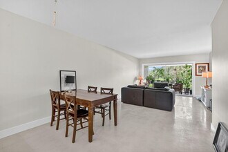 2320 SW 22nd Ave in Delray Beach, FL - Building Photo - Building Photo