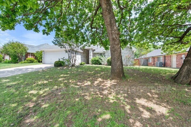 2906 Yukon Dr in Corinth, TX - Building Photo - Building Photo