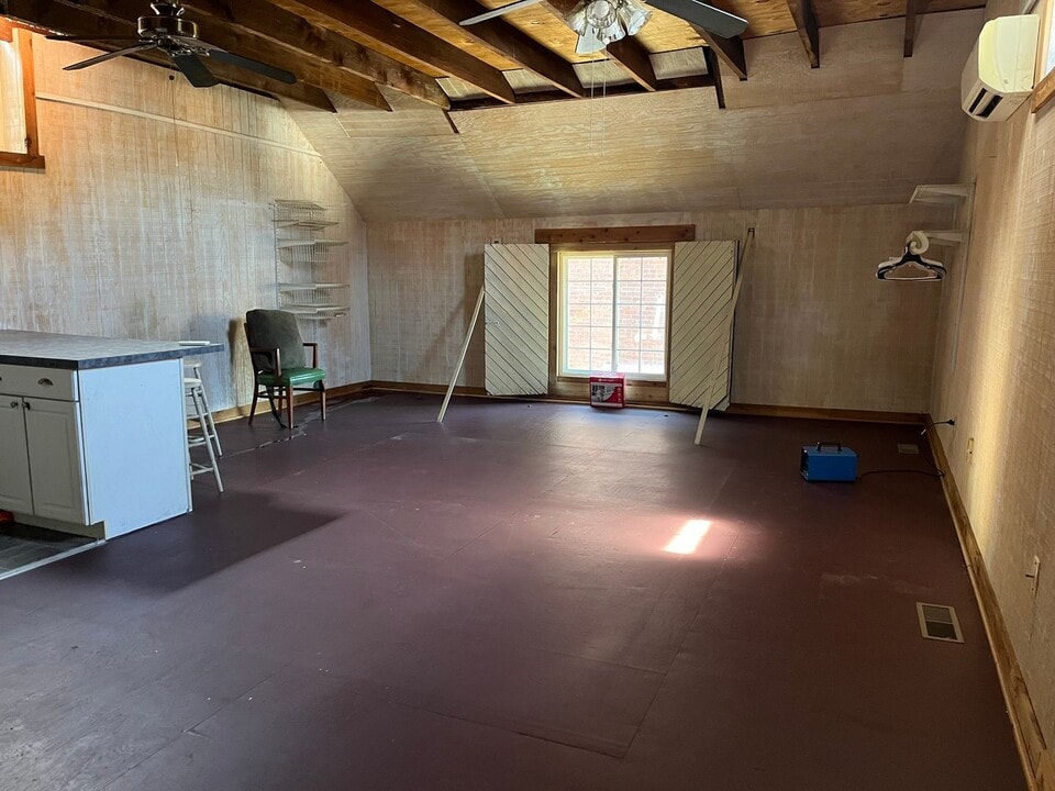 156 S Hanover St in Carlisle, PA - Building Photo