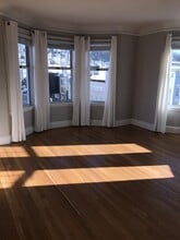 The Franciscan Apartments in San Francisco, CA - Building Photo - Interior Photo