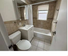 491 Arborway, Unit 19 in Boston, MA - Building Photo - Building Photo