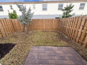 2844 SE 26th Ter in Homestead, FL - Building Photo - Building Photo