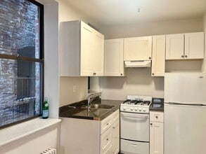 951 Amsterdam Ave in New York, NY - Building Photo - Building Photo