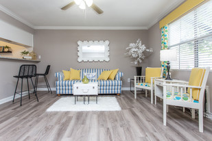 Riveraine Apartments