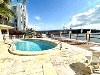 7845 NE Bayshore Ct, Unit 9 photo'