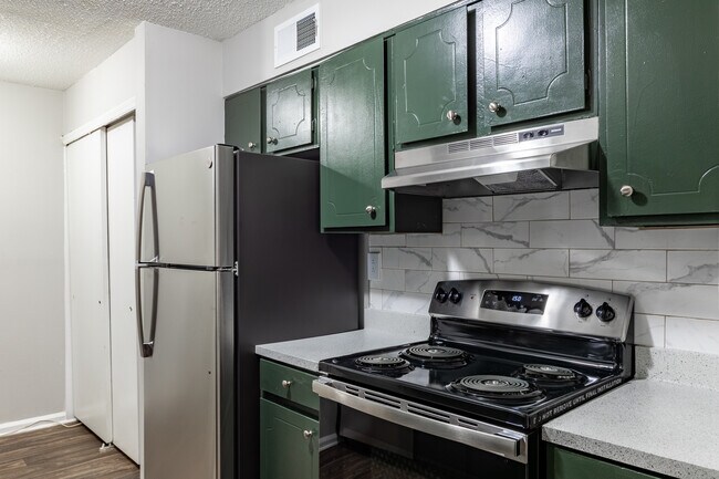 Moss Creek in Riverdale, GA - Foto de edificio - Interior Photo