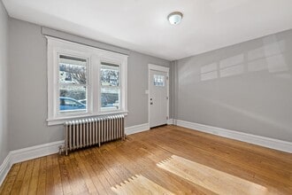 1039 E 4th St in Bethlehem, PA - Building Photo - Building Photo