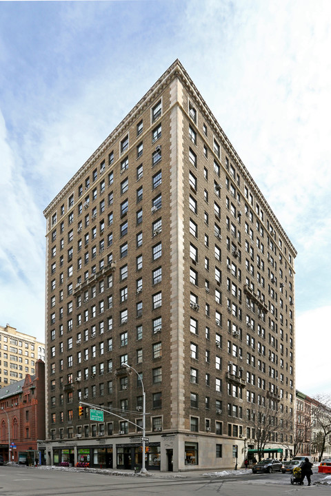 The Wellston in New York, NY - Building Photo