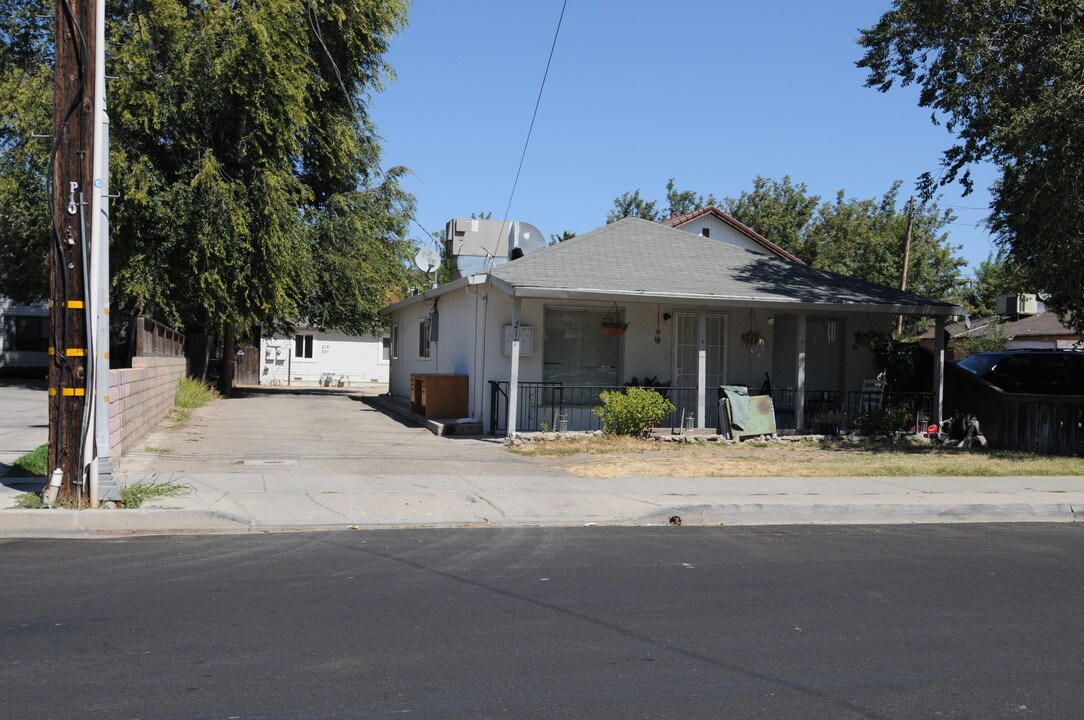 215 W Carlton Way in Tracy, CA - Building Photo