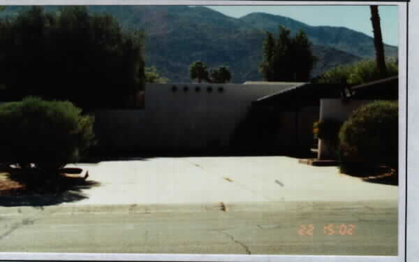 525 S Thornhill Rd in Palm Springs, CA - Building Photo