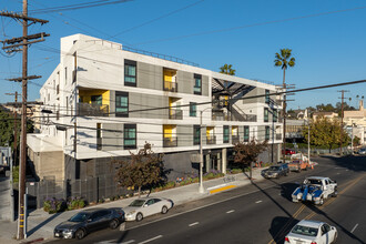 Adams Terrace in Los Angeles, CA - Building Photo - Building Photo