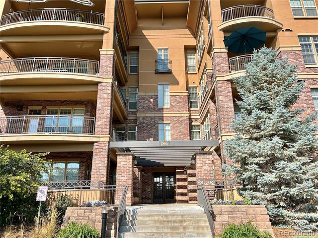 7865 Vallagio Ln in Englewood, CO - Foto de edificio