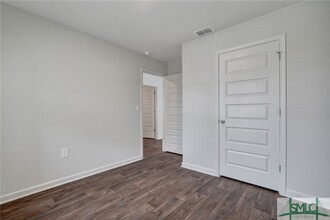 45 Arrowhead Wy in Port Wentworth, GA - Foto de edificio - Building Photo