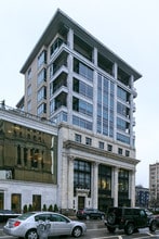 Residences at 429 in Indianapolis, IN - Foto de edificio - Building Photo