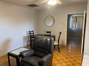 1662 Drew St in Clearwater, FL - Building Photo - Building Photo