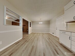 1508 Hillside Dr SE in Conyers, GA - Building Photo - Building Photo