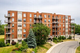 3000 Notre-Dame Boul in Laval, QC - Building Photo
