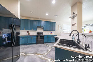 137 Springtree Shadow in Cibolo, TX - Building Photo - Building Photo