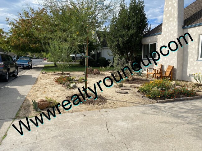 3011 Allston Way in Stockton, CA - Building Photo - Building Photo