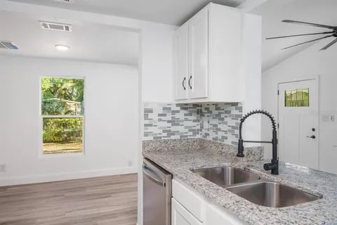 4804 71st St N in St. Petersburg, FL - Building Photo - Building Photo