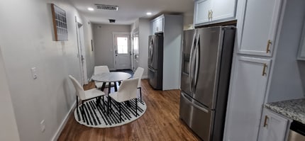 920 Friendly Pl in Charlotte, NC - Building Photo - Building Photo