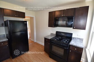 8035 S Richmond St in Chicago, IL - Foto de edificio - Building Photo