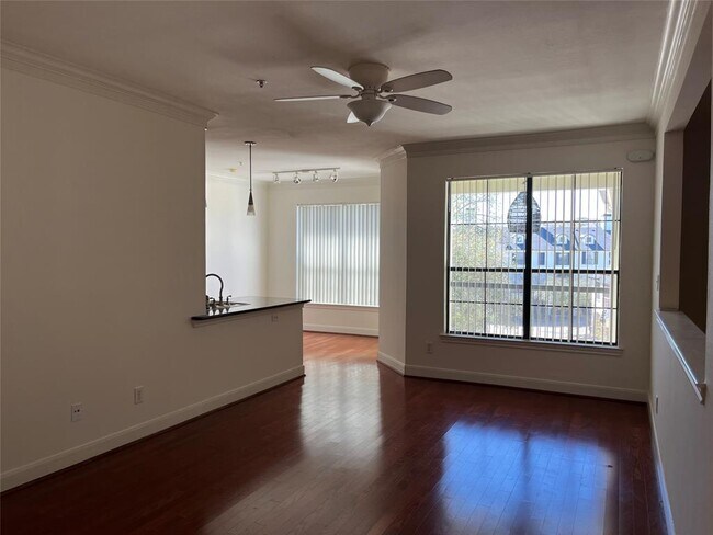 7701 Rialto Blvd in Austin, TX - Building Photo - Building Photo