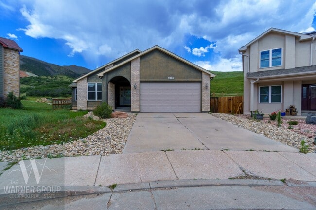 property at 7645 Hollandale Dr